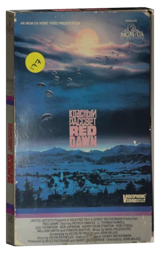 Red Dawn VHS, MGM/UA Home Video