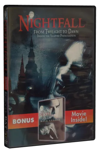 Nightfall: From Twilight to Dawn: Inside the Vampire Phenomenon (2010)