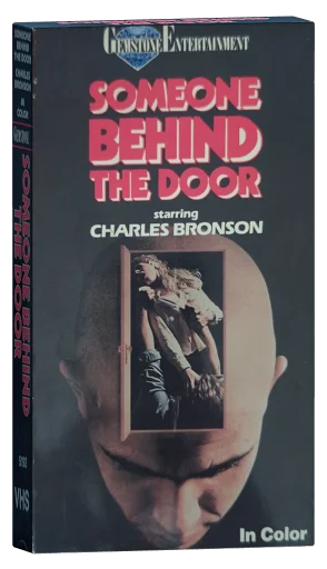 Someone Behind the Door (1971)
