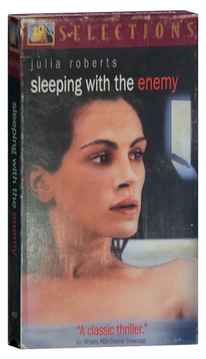 Sleeping with the Enemy (1991)